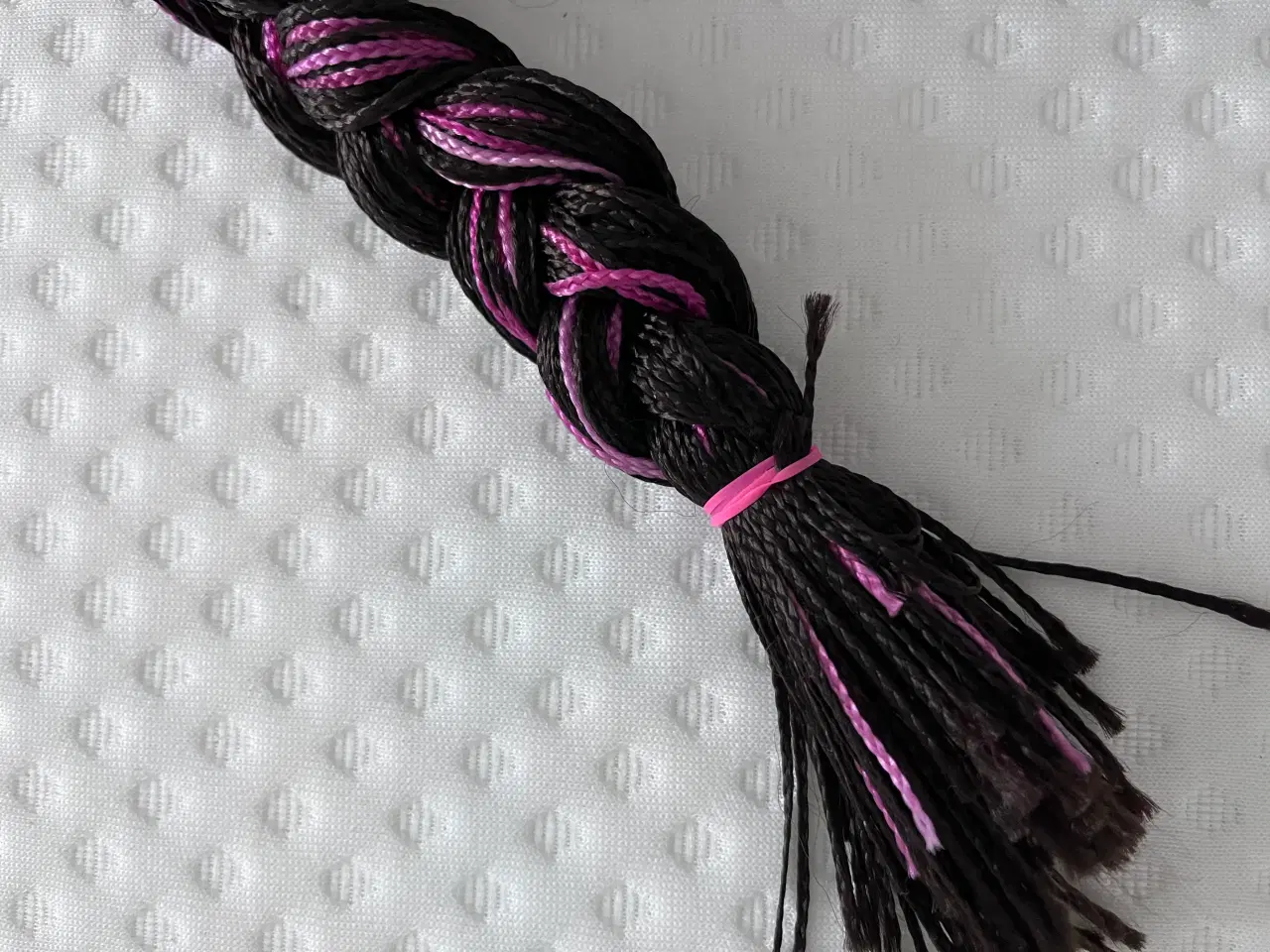 Billede 6 - L.O.L. Surprise Dukke inkl. tilbehør