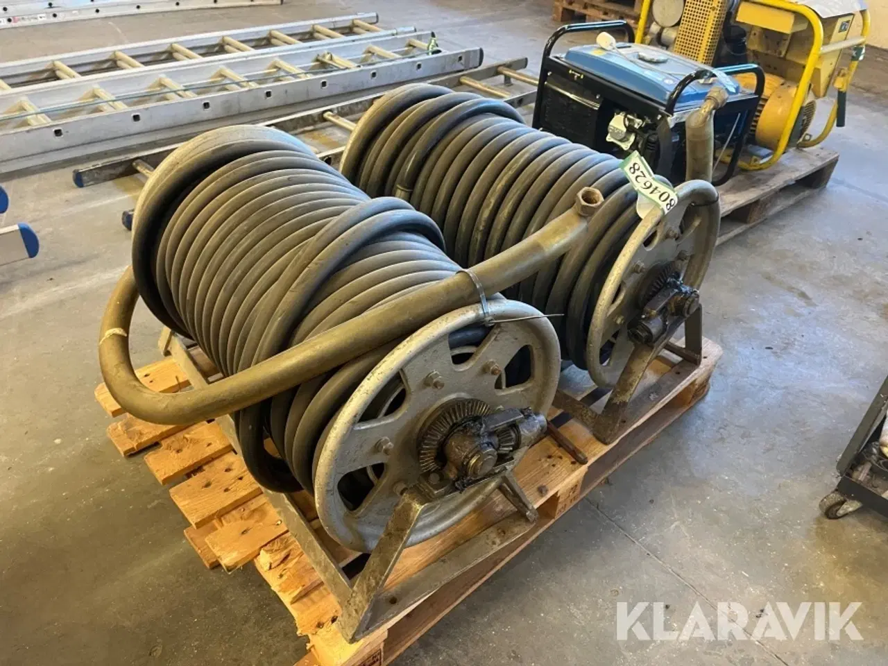 Billede 4 - Brandslanger på opruller 2 styk