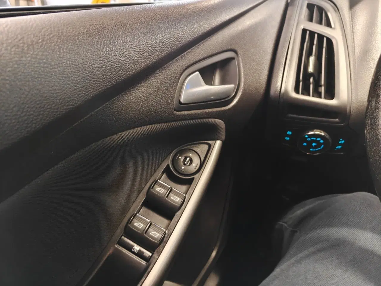 Billede 15 - Ford Focus 1,6 TDCi 95 Edition stc.