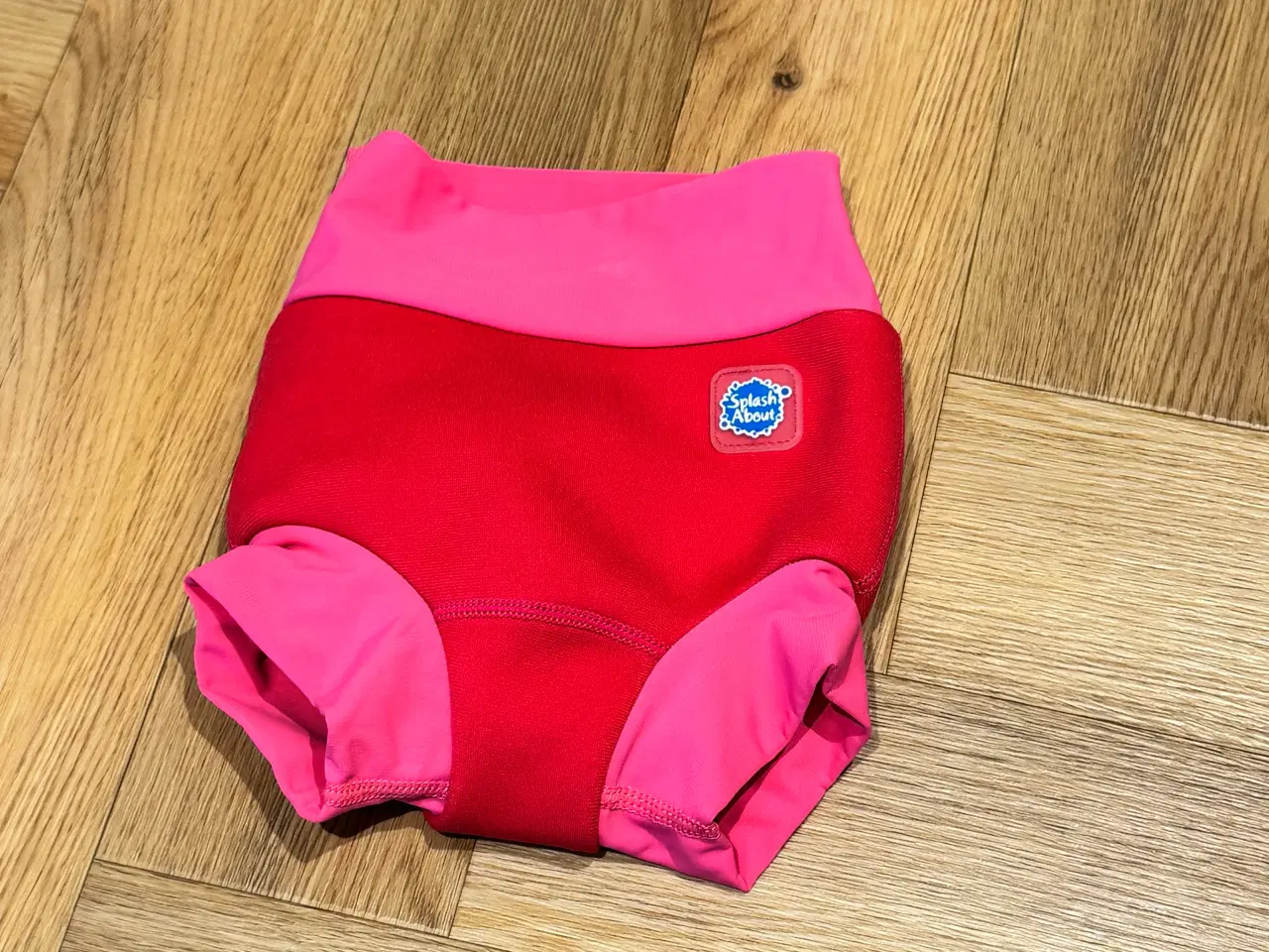 Billede 1 - Badetøj