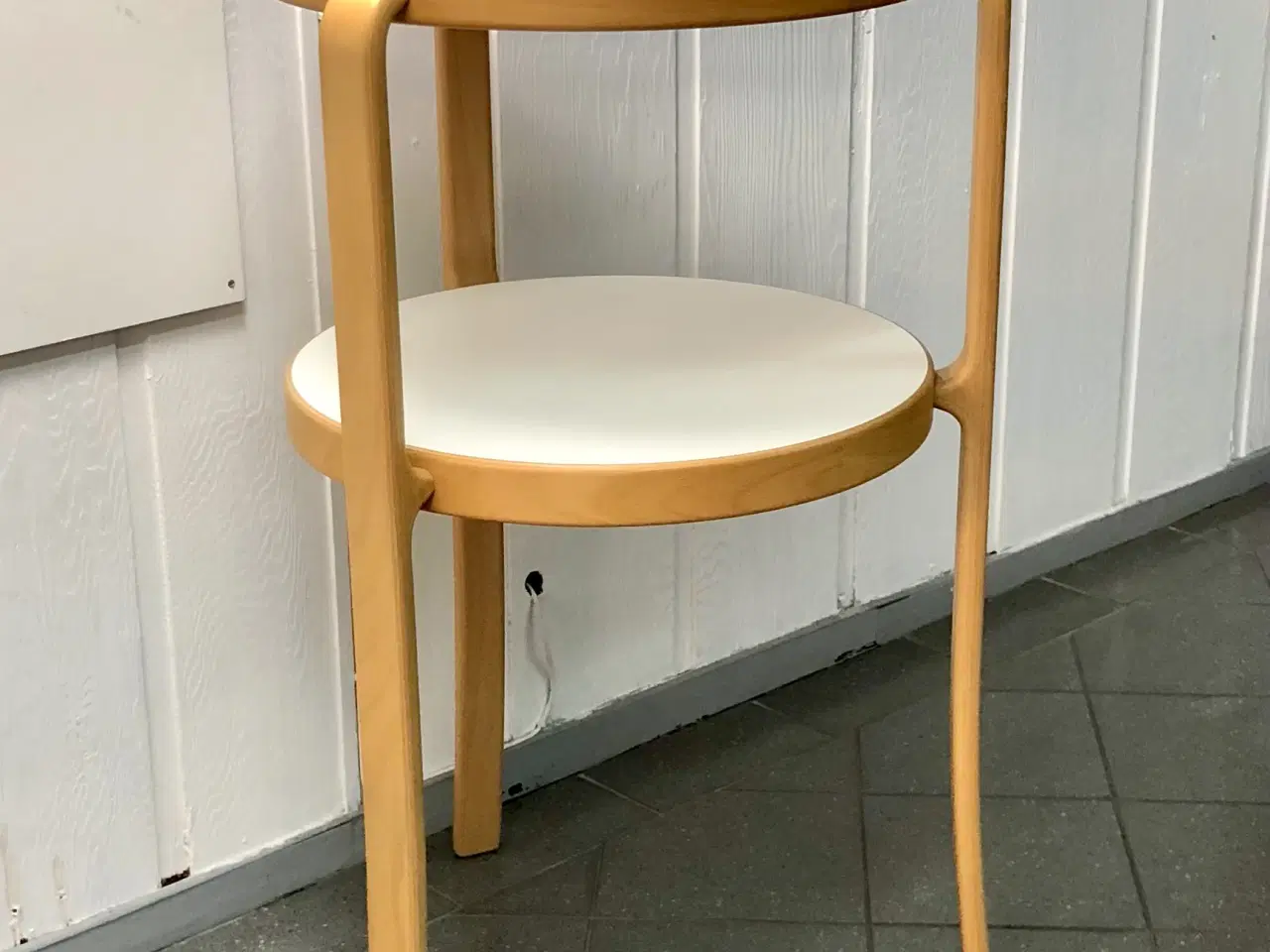 Billede 2 - Rundt bord Magnus Olesen