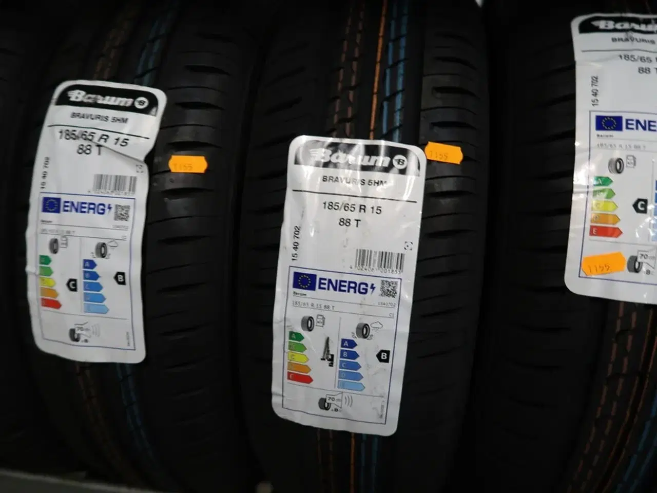 Billede 2 - 4 stk. dæk BARUM 185/65R15 88T