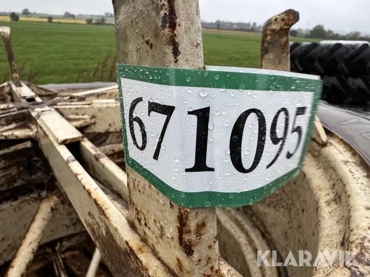 Billede 11 - Landbrugsdæk Good Year Traction sure grip 2 styk