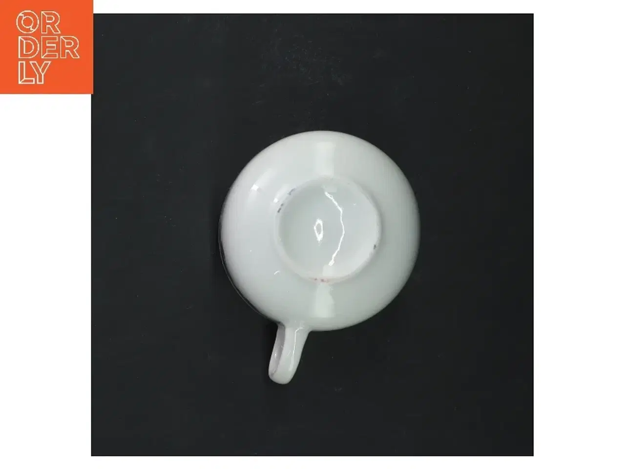 Billede 2 - Porcelænskop med kristtorn motiv (str. Ø 7,5 cm)