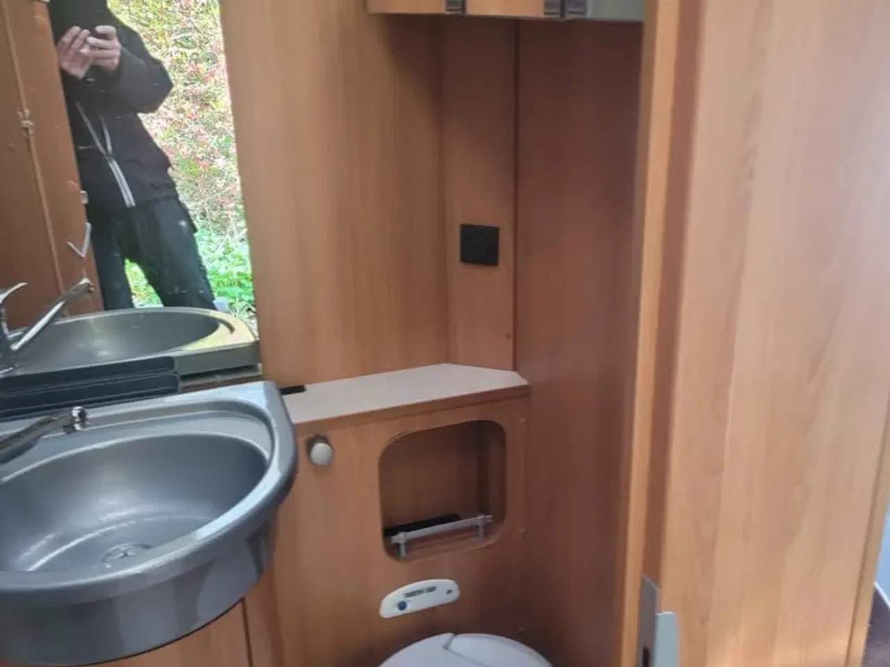 Billede 10 - Campingvogn Dethleffs beduin 545 DBM