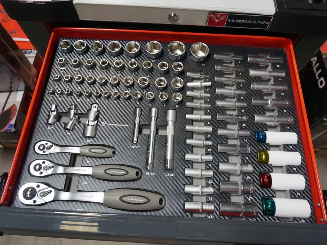 Billede 2 - Widmann Steel Top værktøjsvogn. Syv skuffer inkl. værktøj