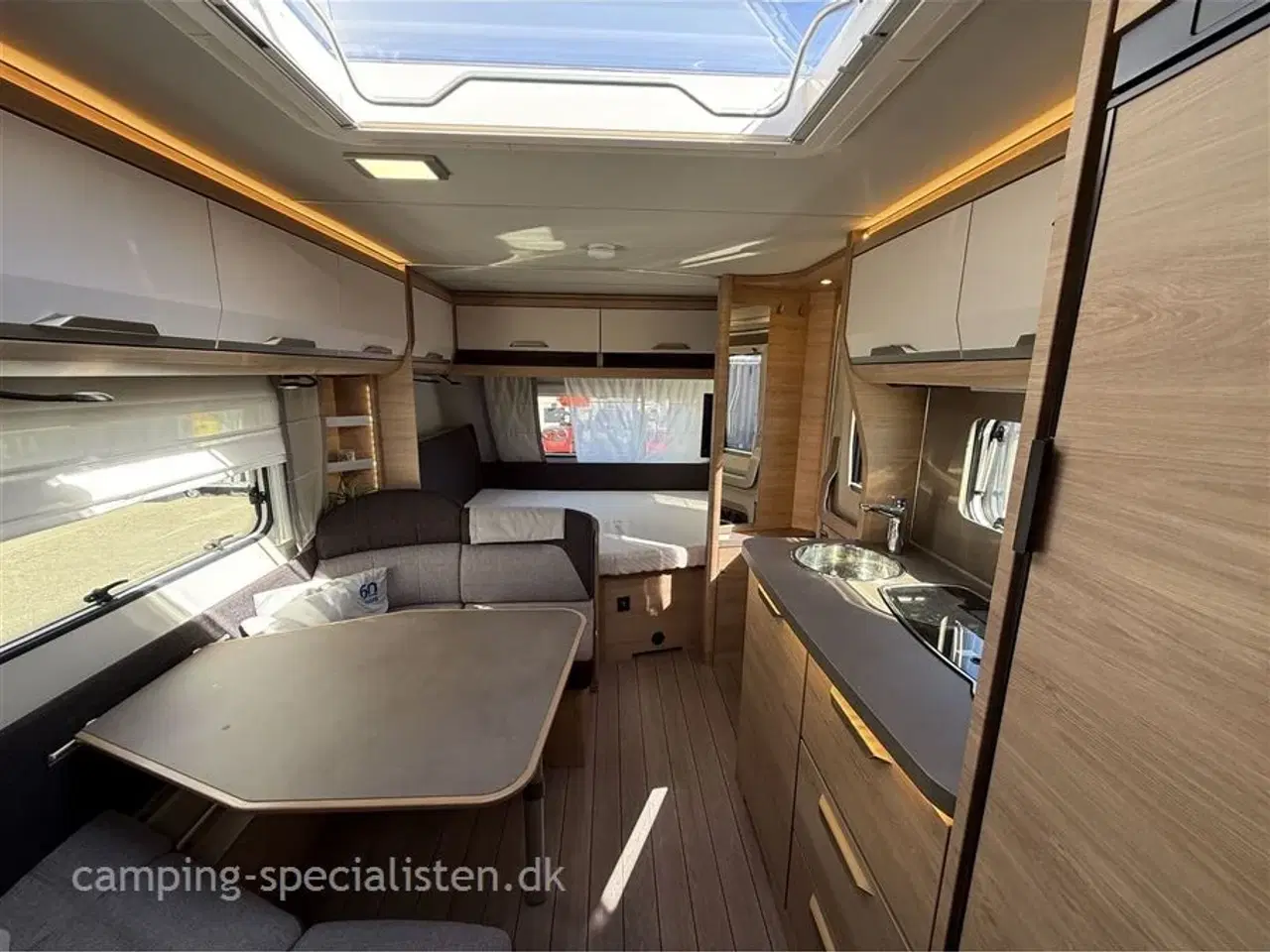 Billede 10 - 2022 - Knaus Südwind 580 QS 60 Years Celebration   Knaus Südwind 580 QS 60 Years  2022 model Se den nu hos Camping-Specialisten.dk