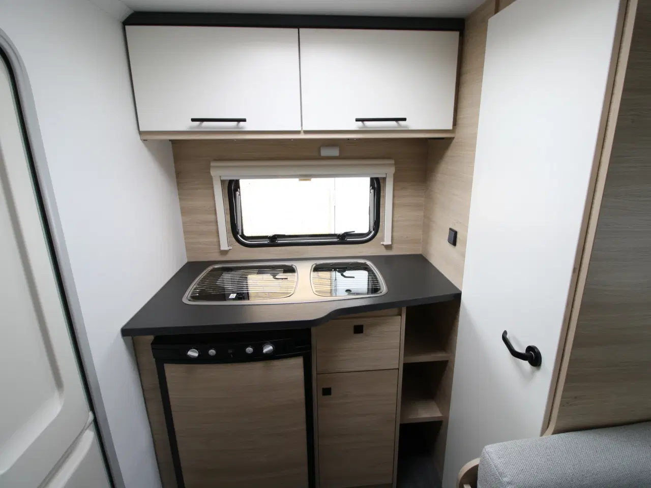 Billede 6 - Brugt Caravelair Alba 400