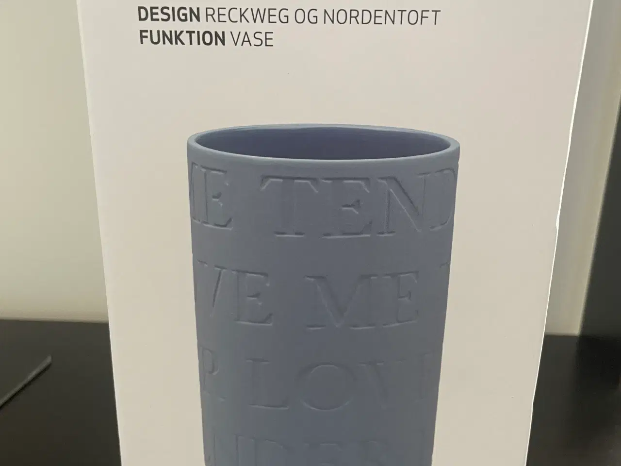 Billede 1 - Smuk lovesong vase