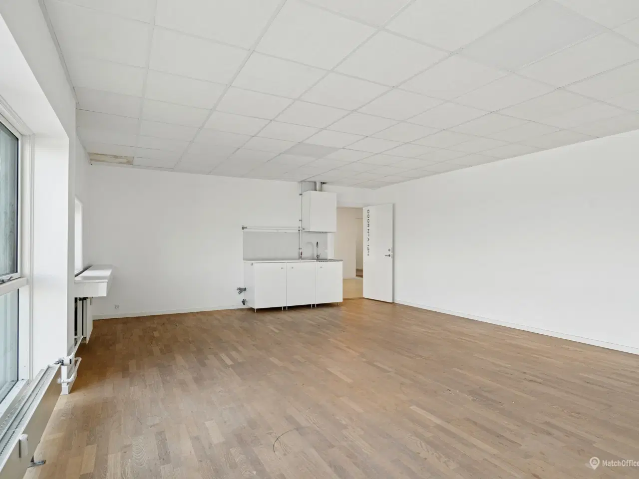 Billede 4 - Kontor og lager m. elevator