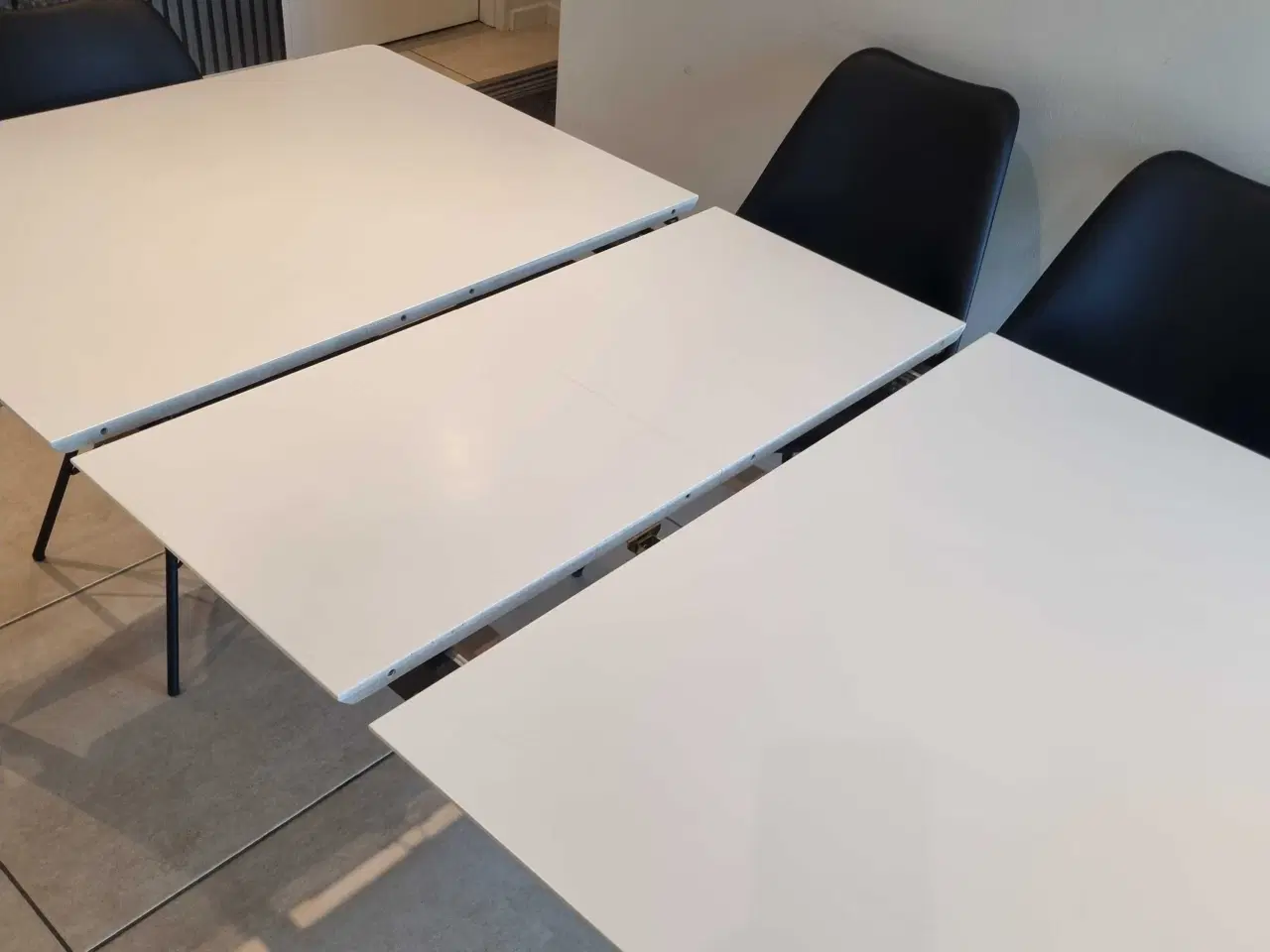 Billede 3 - Spisebord 