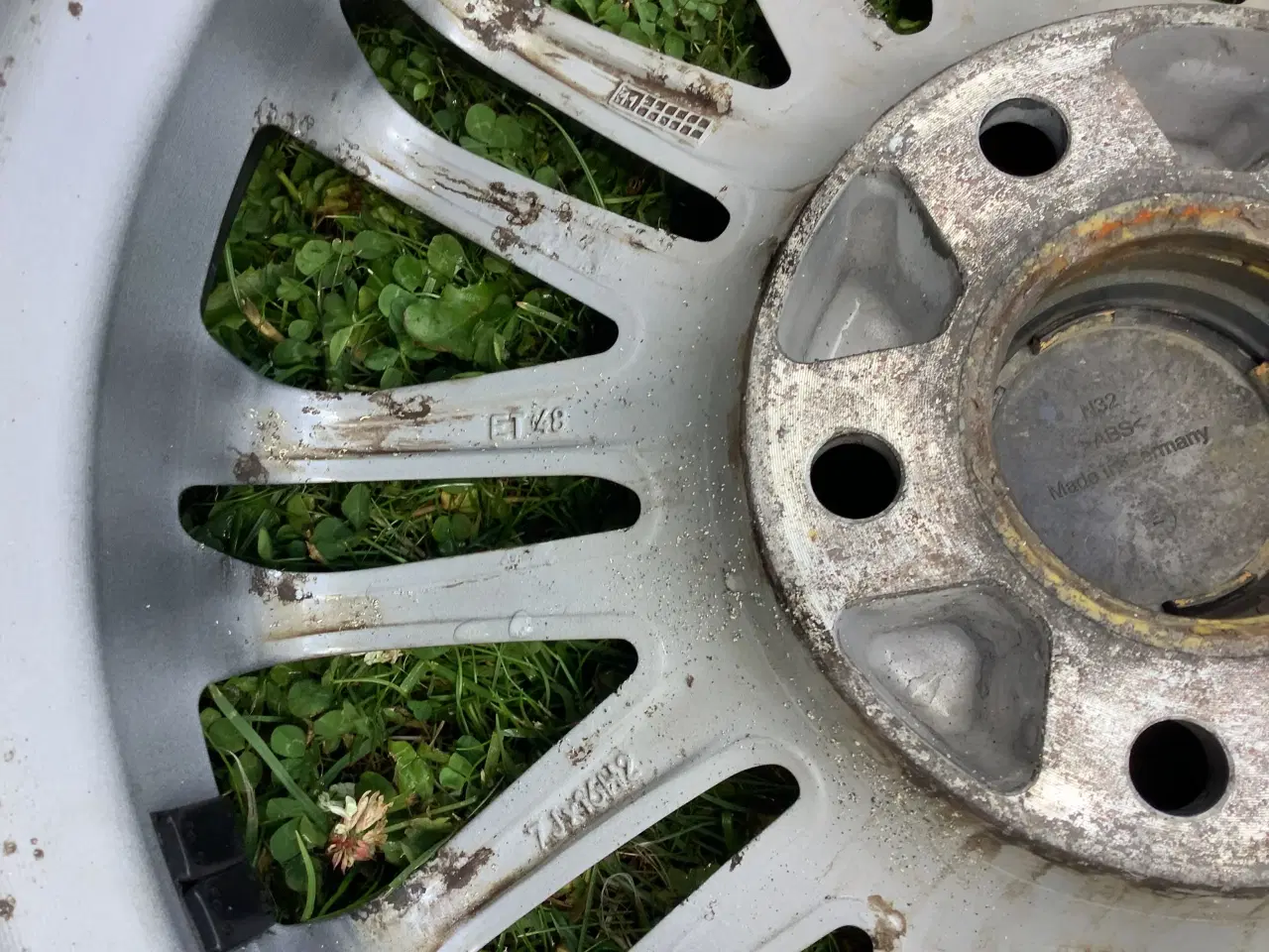 Billede 5 - Alufælge med sommerdæk