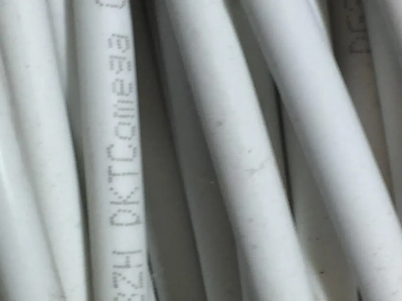 Billede 7 - COAX/KABEL HOLDER AFRULLER + kabel 