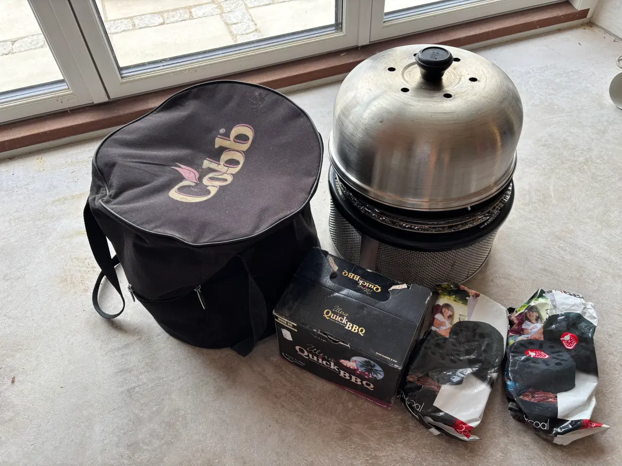 Billede 1 - Coop grill-i pose og med briketter