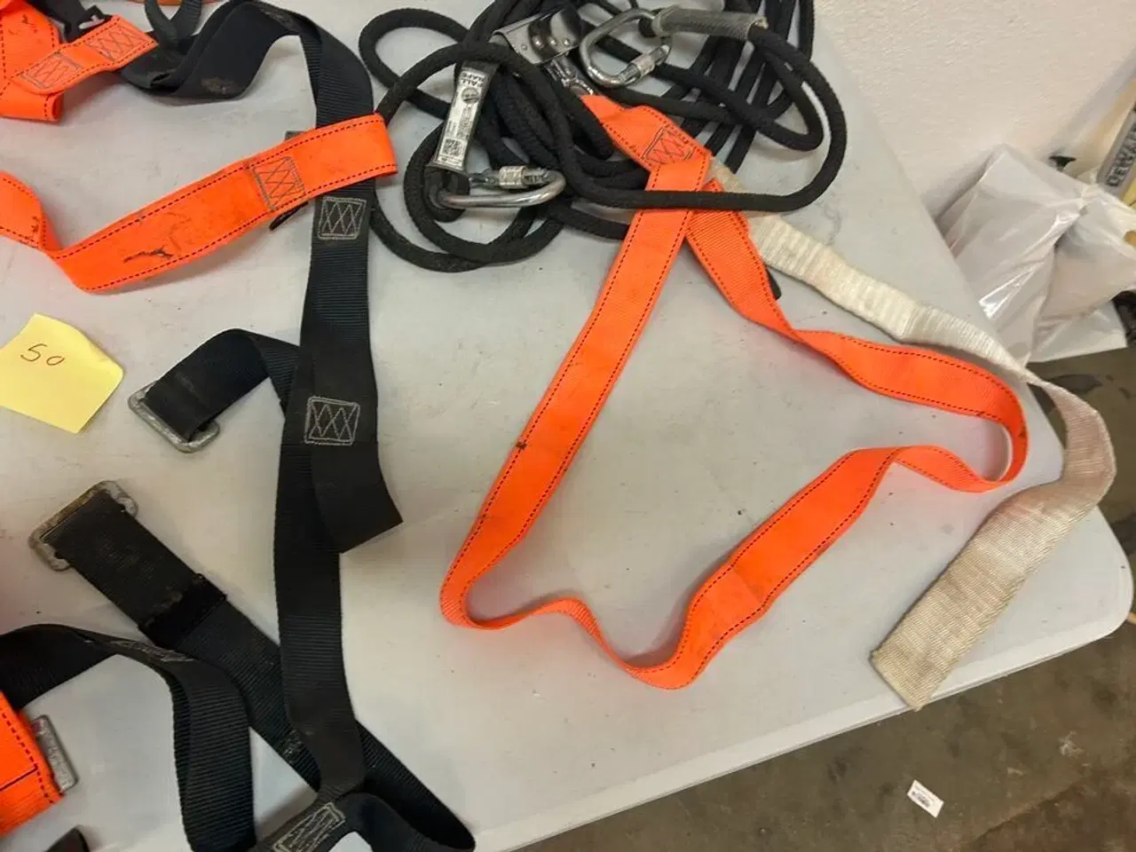 Billede 4 - Sikkerhedsudstyr til arbejde på tag mm.