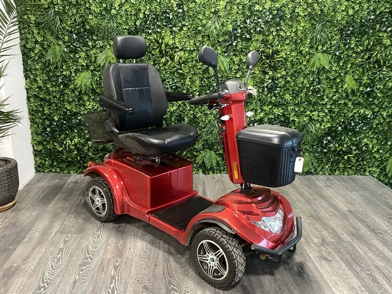 Billede 1 - LM-700 rød