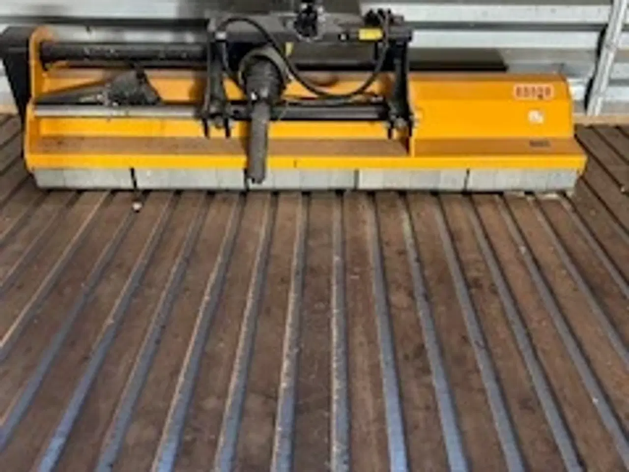 Billede 1 - Barkpudser 280