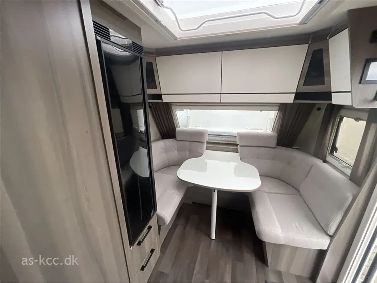 Billede 6 - 2024 - Kabe Estate 470 GLE Kabe Estate 470 GLE årg. 2024 . 4 sovepladser, 4 siddepladser, Mover, cykelholder,