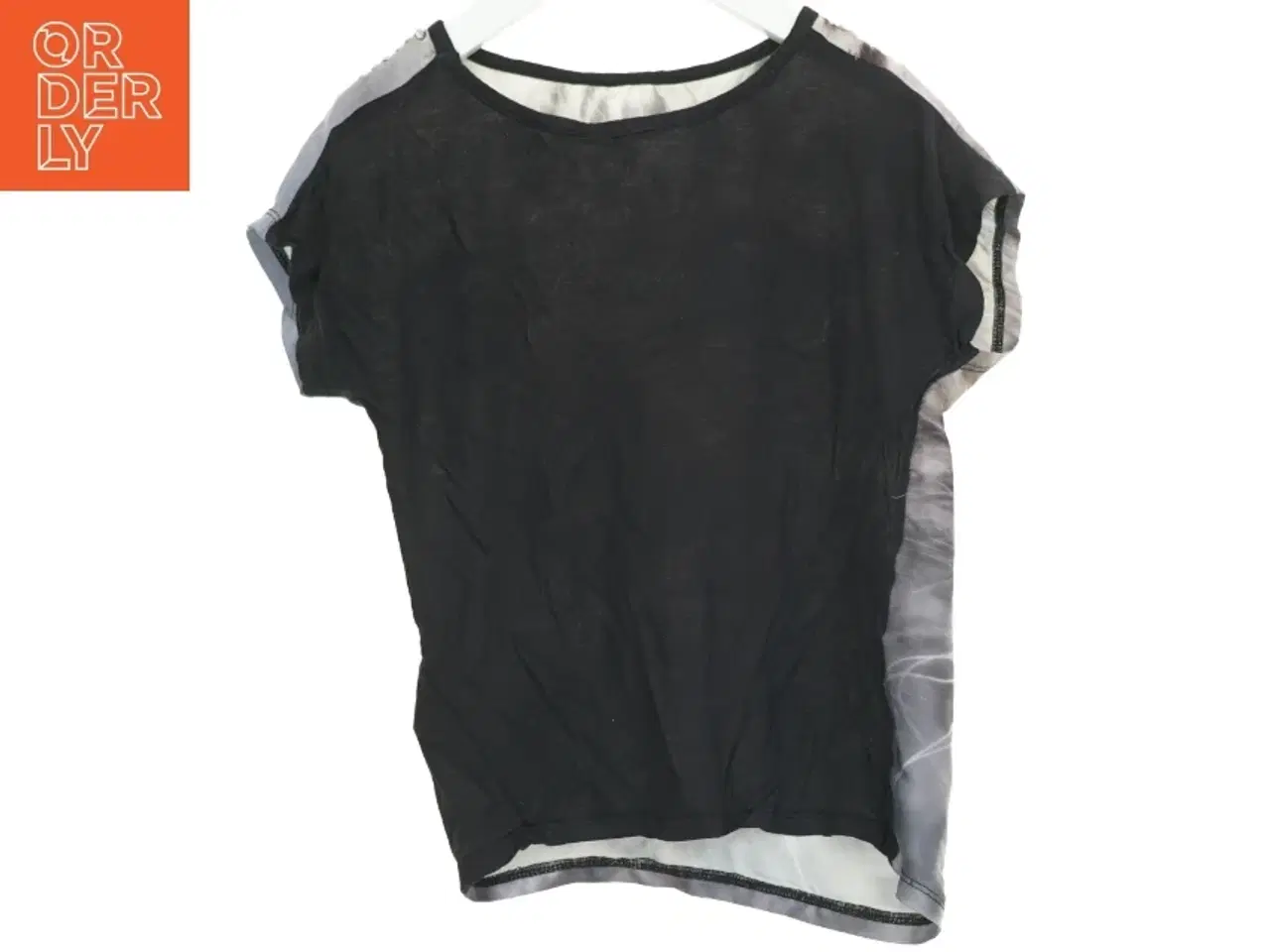 Billede 2 - Top fra H&M (str. 140 cm)