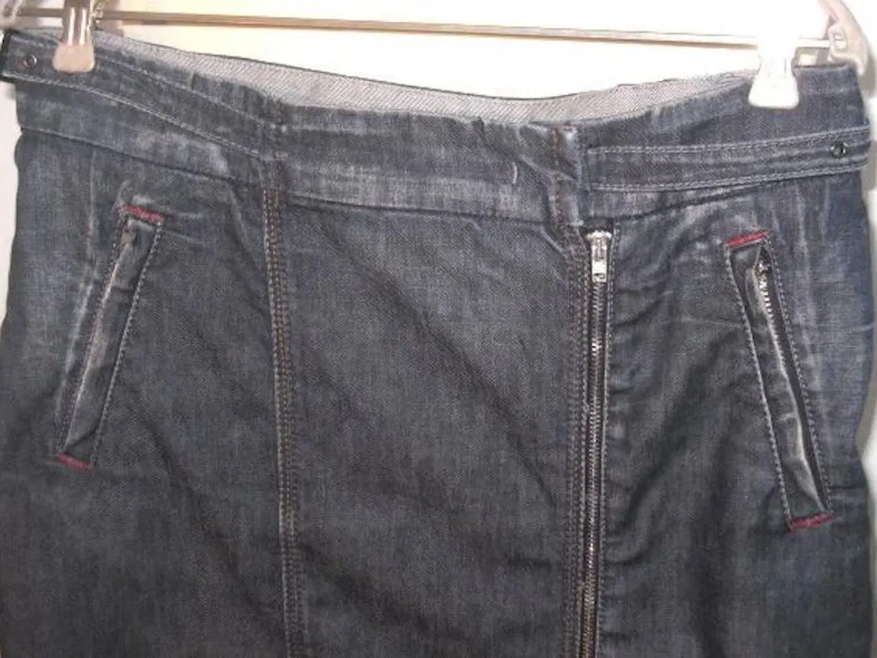 Billede 2 - SportMax, superflot nederdel, str 42