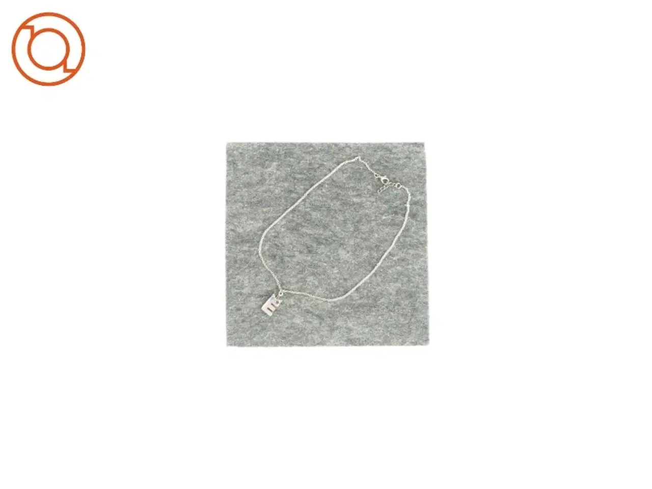 Billede 1 - Halskæde med bogstavet E