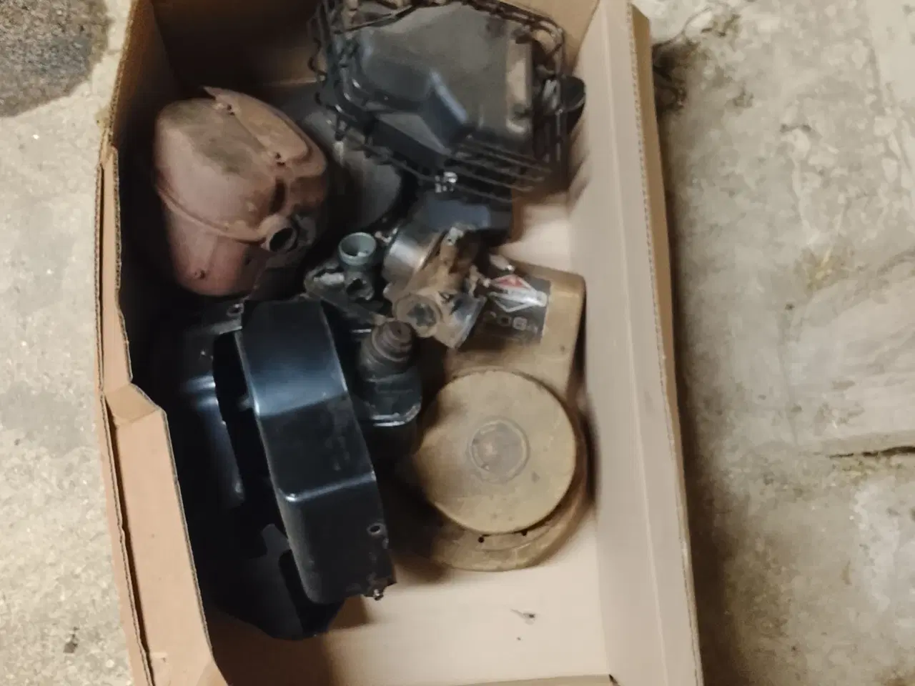 Billede 5 - Forskellige havemaskiner