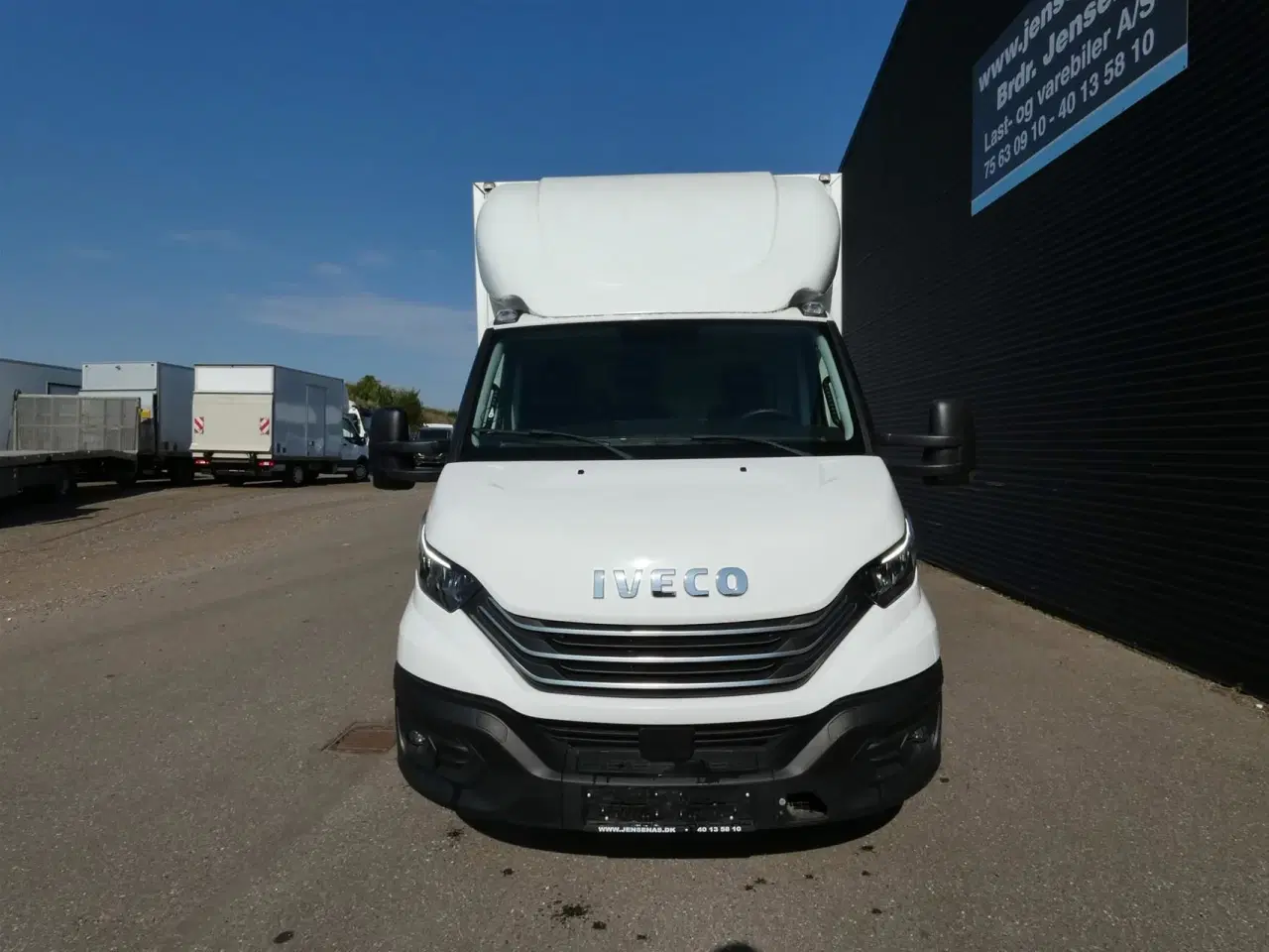 Billede 3 - Iveco Daily 35S16 4100mm 2,3 D m/Alukasse med lift Hi-Matic 156HK Ladv./Chas. 8g Aut.