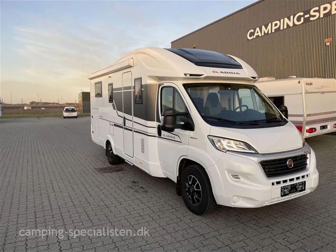 Billede 2 - 2022 - Adria Matrix Axess 650 SC   Pæn og meget velholdt Autocamper - Adria Matrix Axess 650 SC fra 2022 - Kan nu opleves hos Camping-Specialisten i Silkeborg