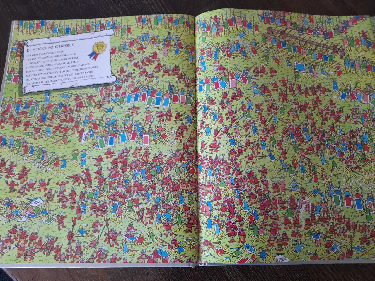 Billede 4 - Find Holger + Kan du smølfe Baby- & Stærksmølf? 