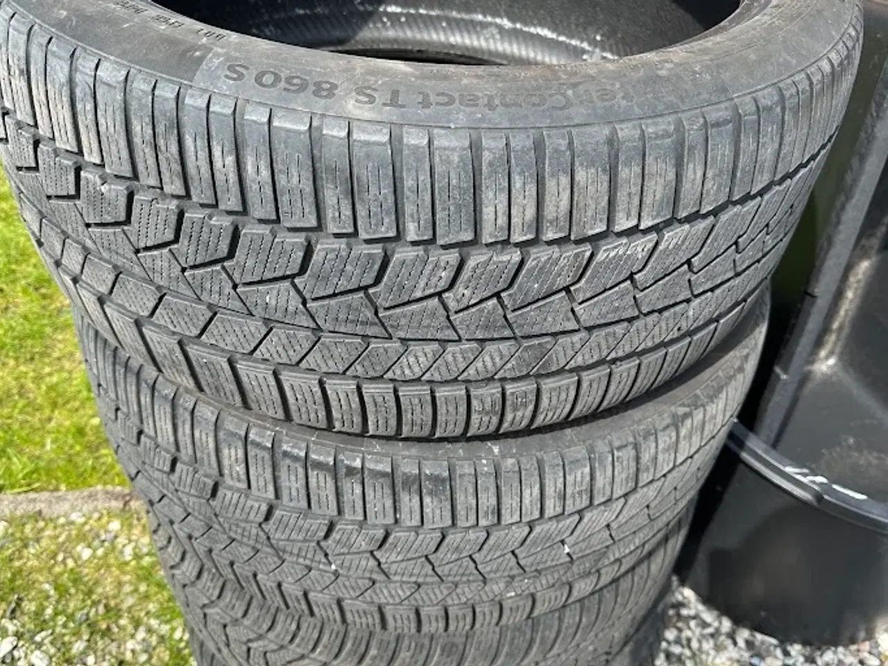 Billede 1 - Vinterdæk, Continental, 245 / 40 / R19