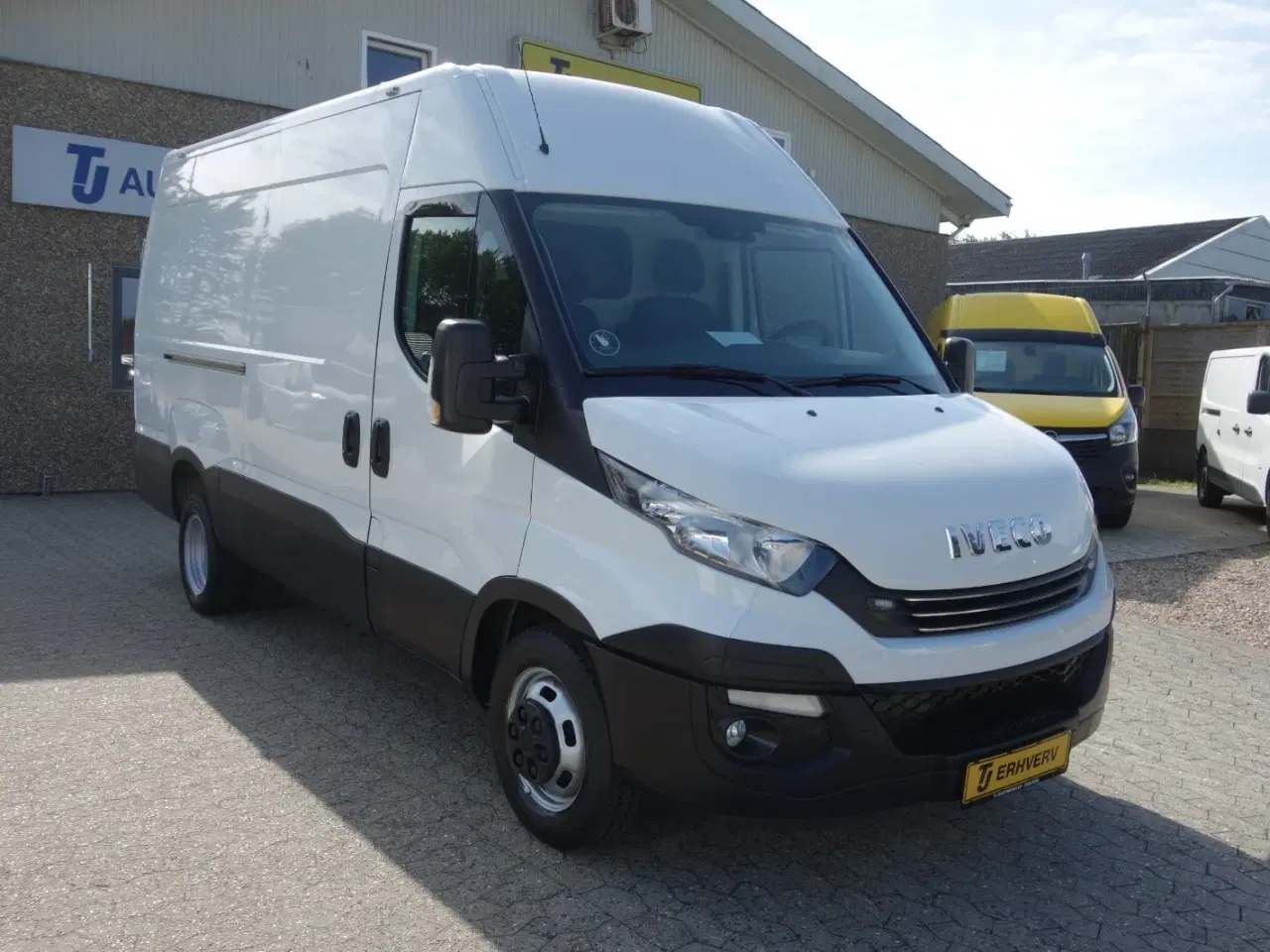 Billede 1 - Iveco Daily 3,0 35C18 12m³ Van AG8