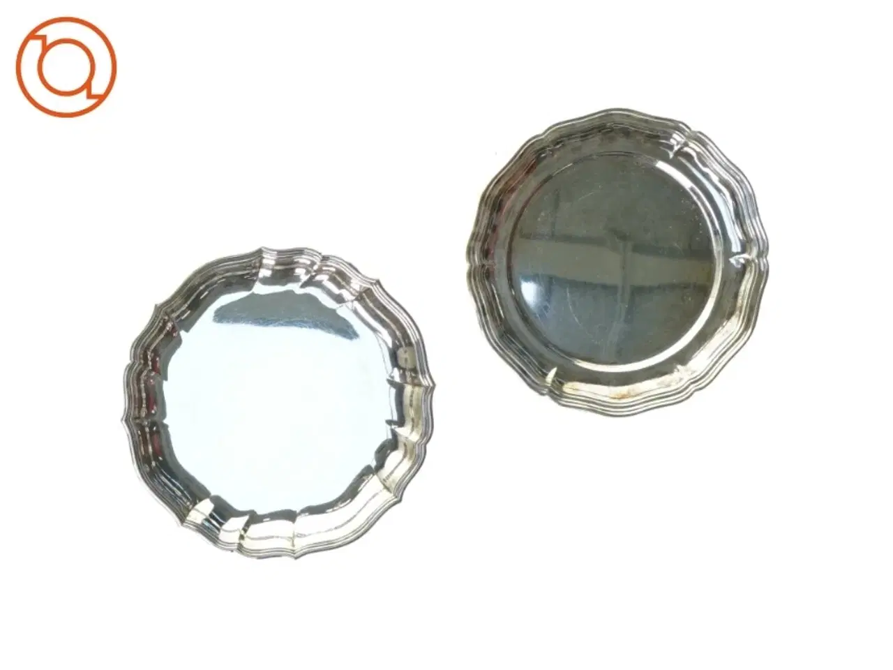 Billede 1 - Fade i metal (str. 14 cm 15 cm)