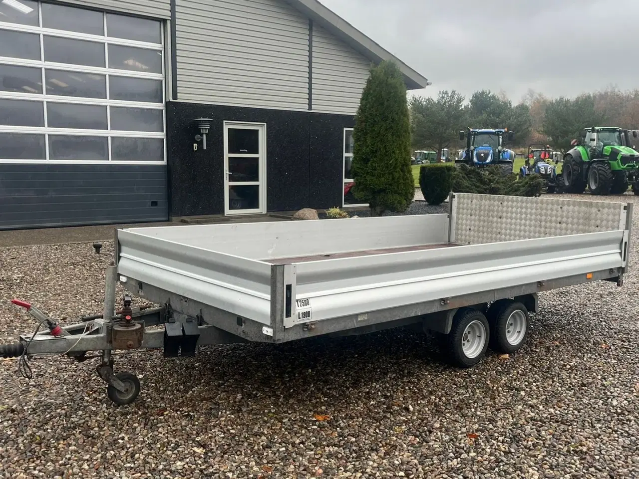 Billede 2 - Selandia Maskintrailer med vip og rampe med hydraulisk tip