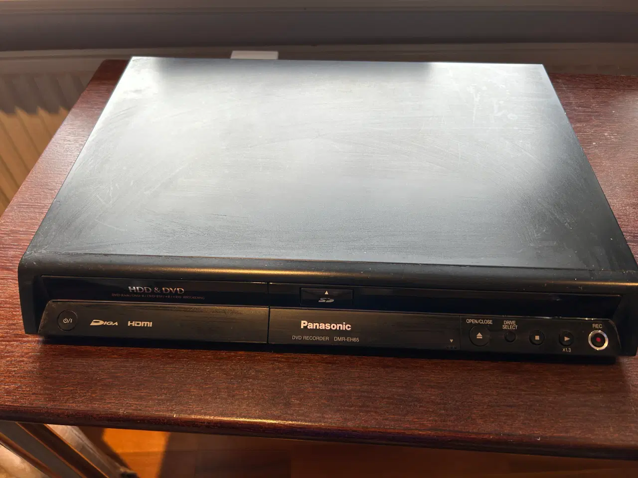 Billede 1 - VHS- og DVD-afspiller og Overspiller fra VHS til D