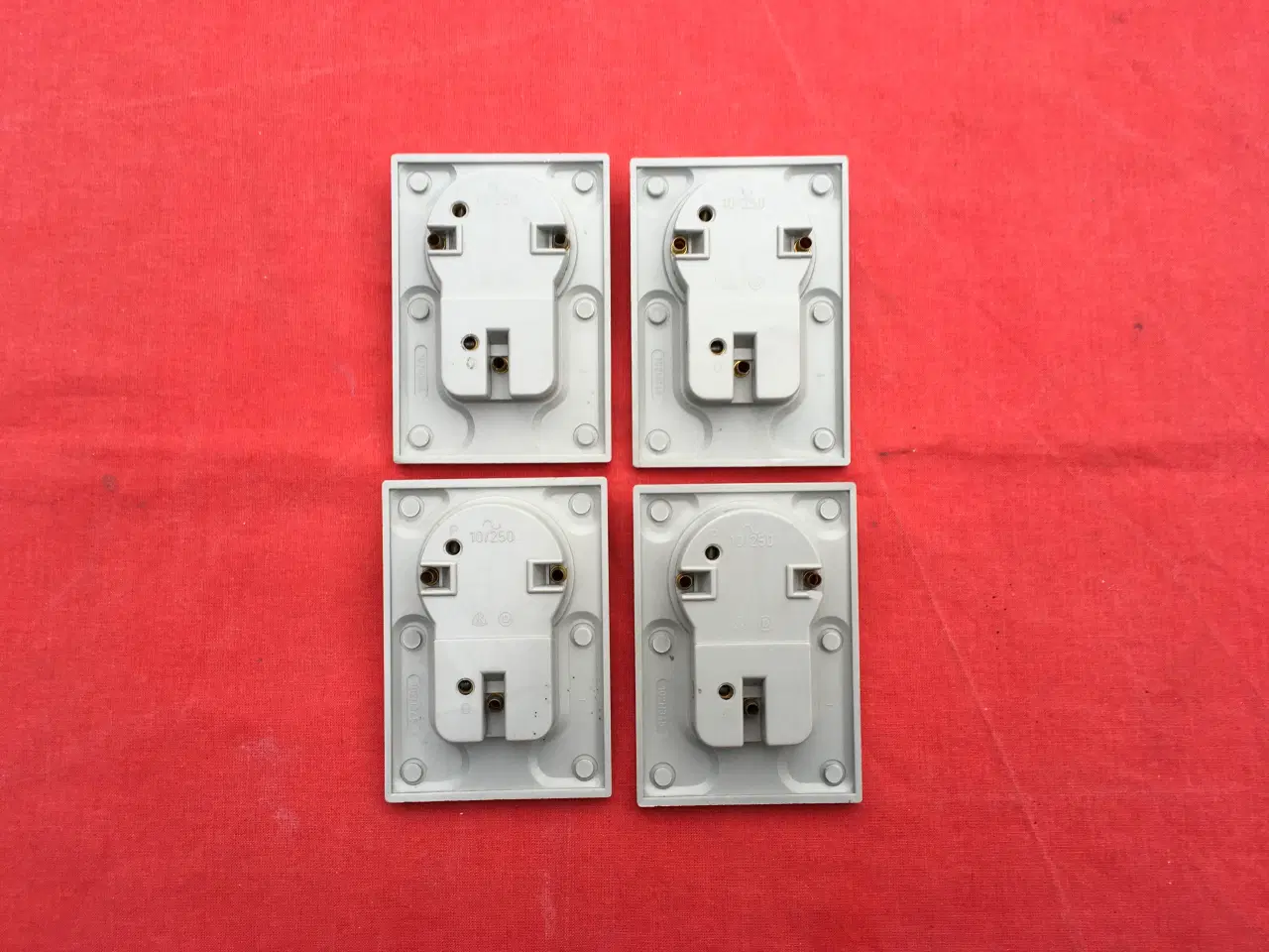 Billede 2 - Dobbelte stikkontakter fra LK