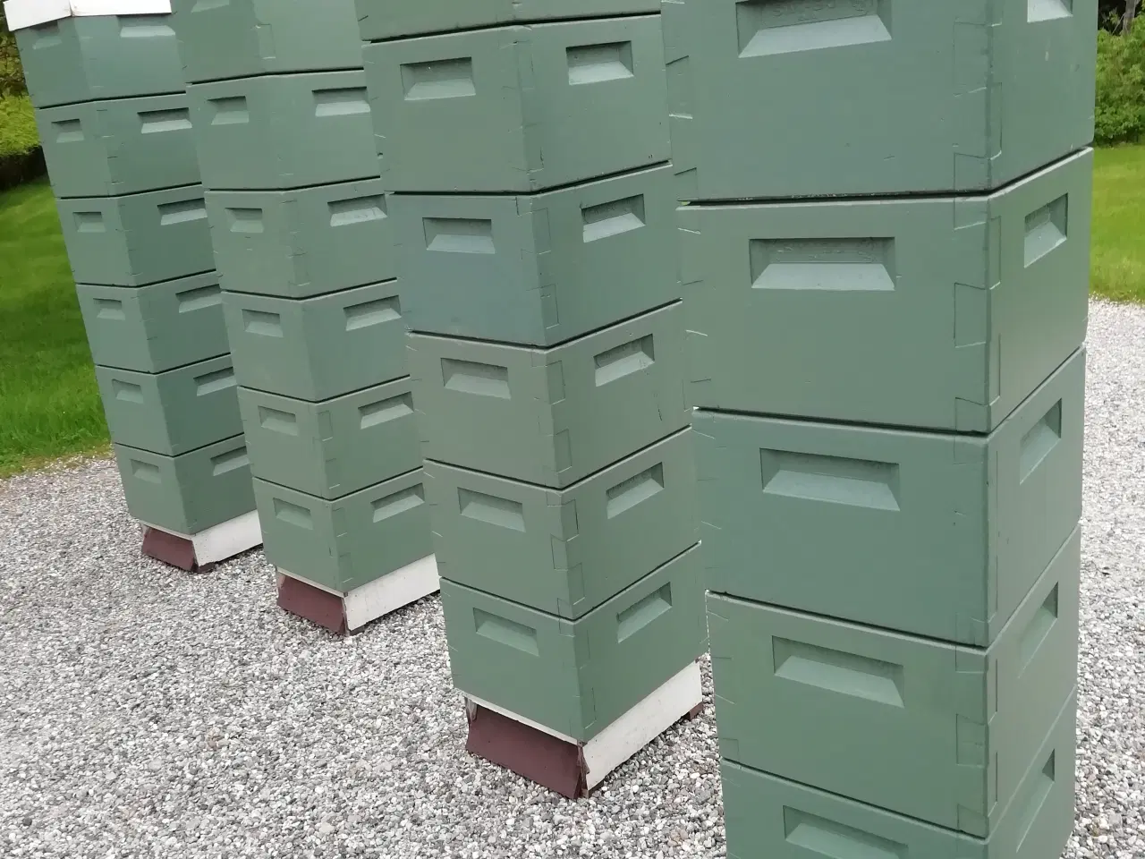 Billede 2 - Bi materiel 7 komplette stader, sælges samlet