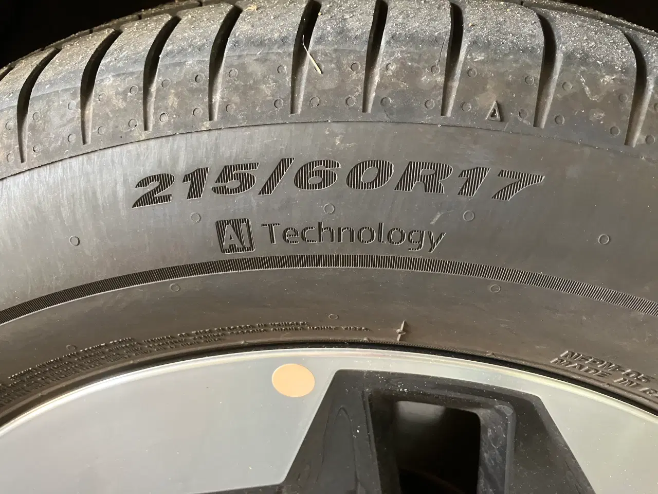 Billede 3 - Sommerdæk NEXEN 215/60R17
