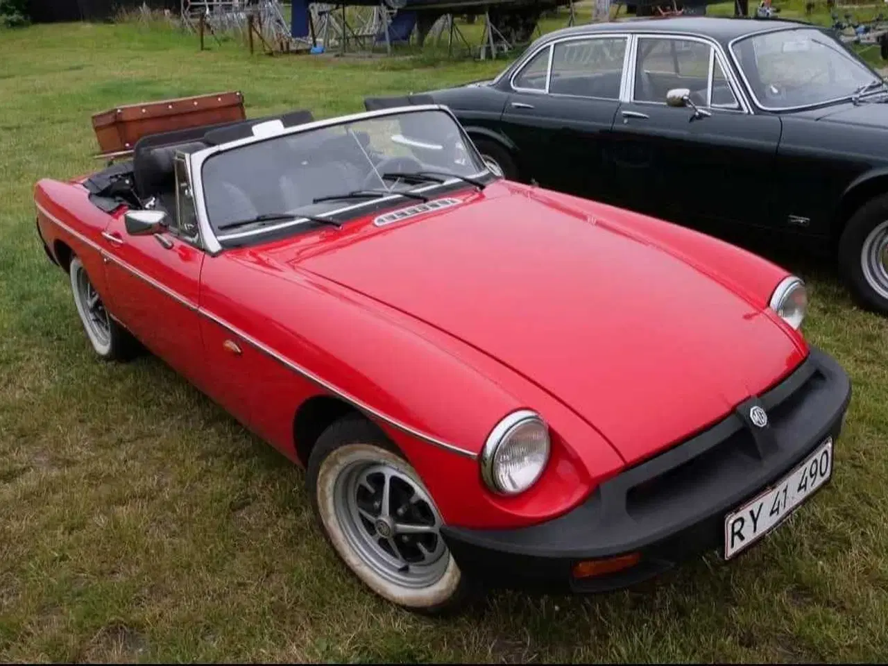 Billede 6 - Flot MGB fra 76 med nyere dæk og ny renoveret karb