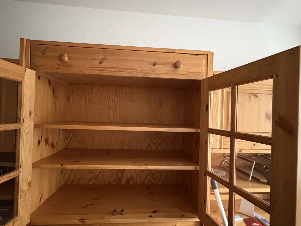 Billede 9 - Blandet møbler og elektronic 