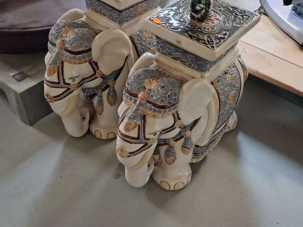 Billede 2 - To elefanter