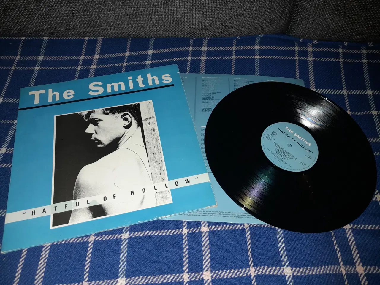 Billede 1 - The Smiths: Hatful of hollow
