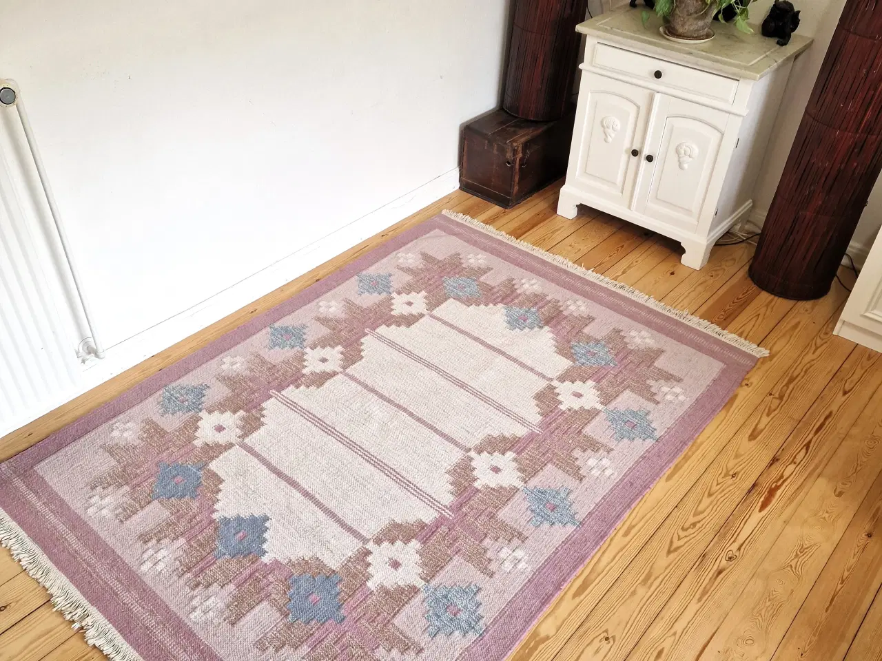 Billede 4 - Lækkert röllakan-tæppe. 