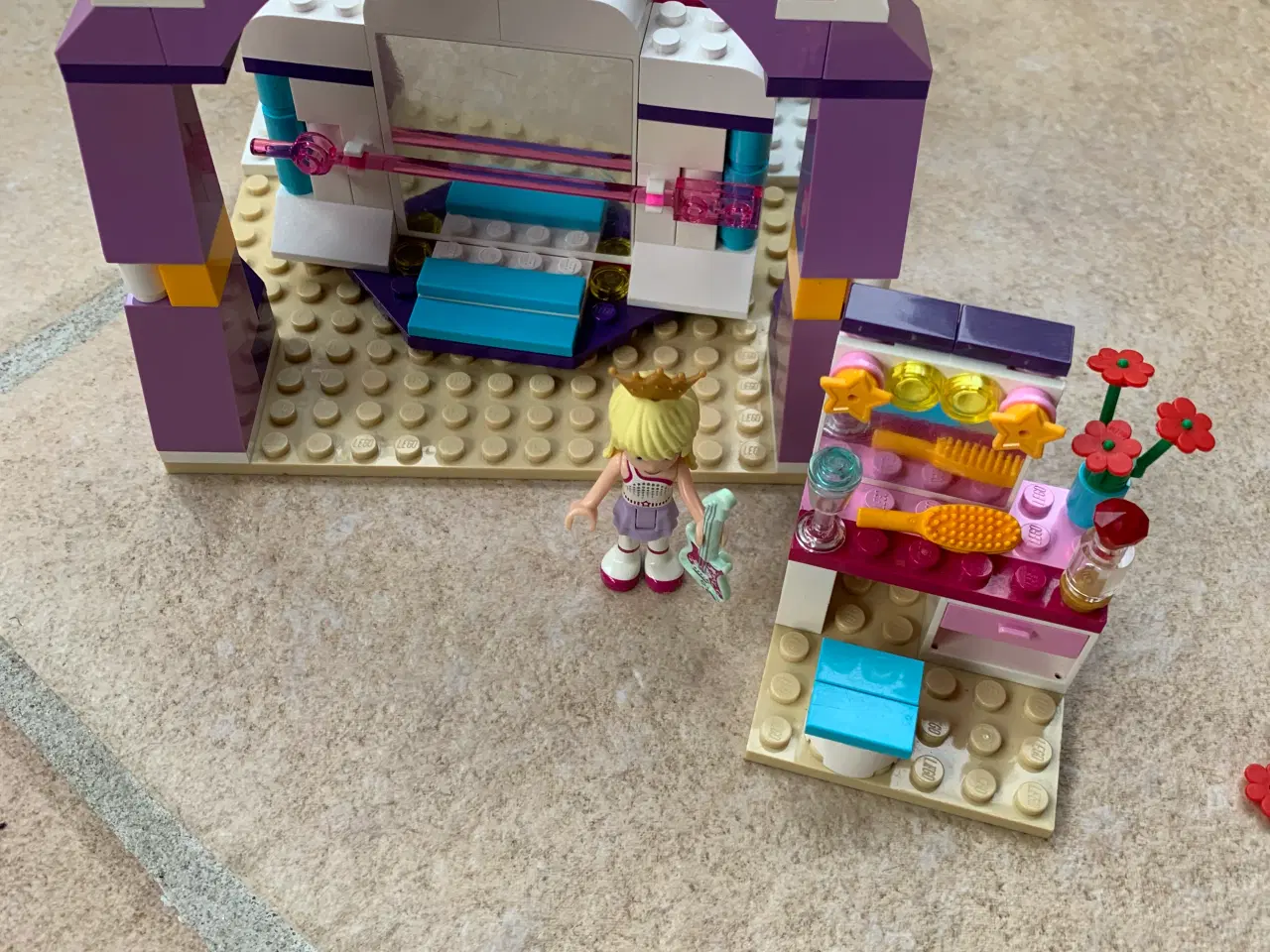 Billede 2 - Lego Friends 41004 Øvescene 