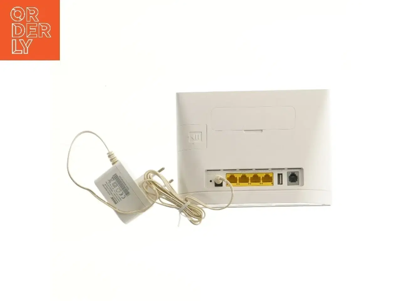 Billede 2 - Huawei WiFi router med adapter fra Huawei (str. 19x14 cm)