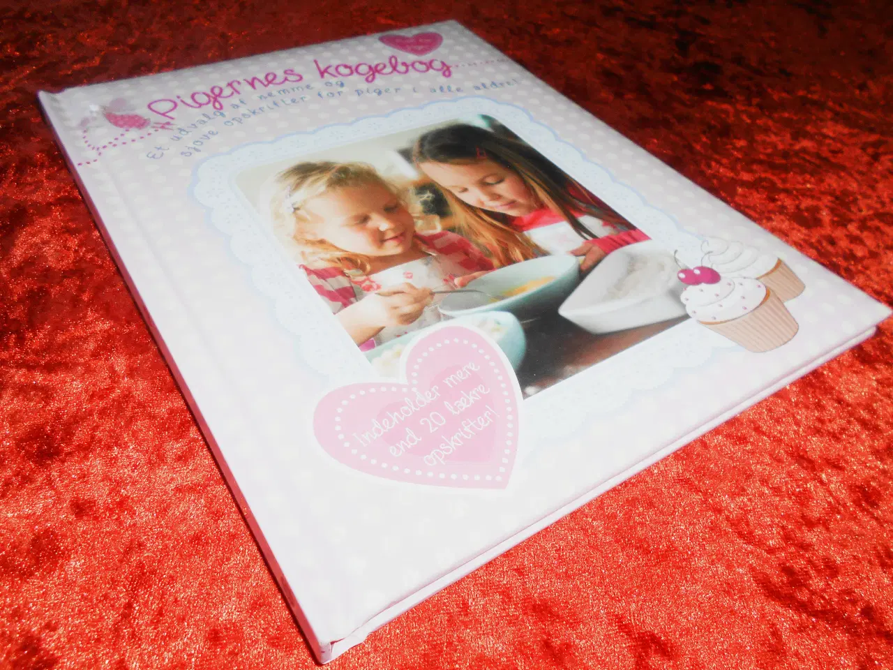 Billede 1 - Pigernes kogebog