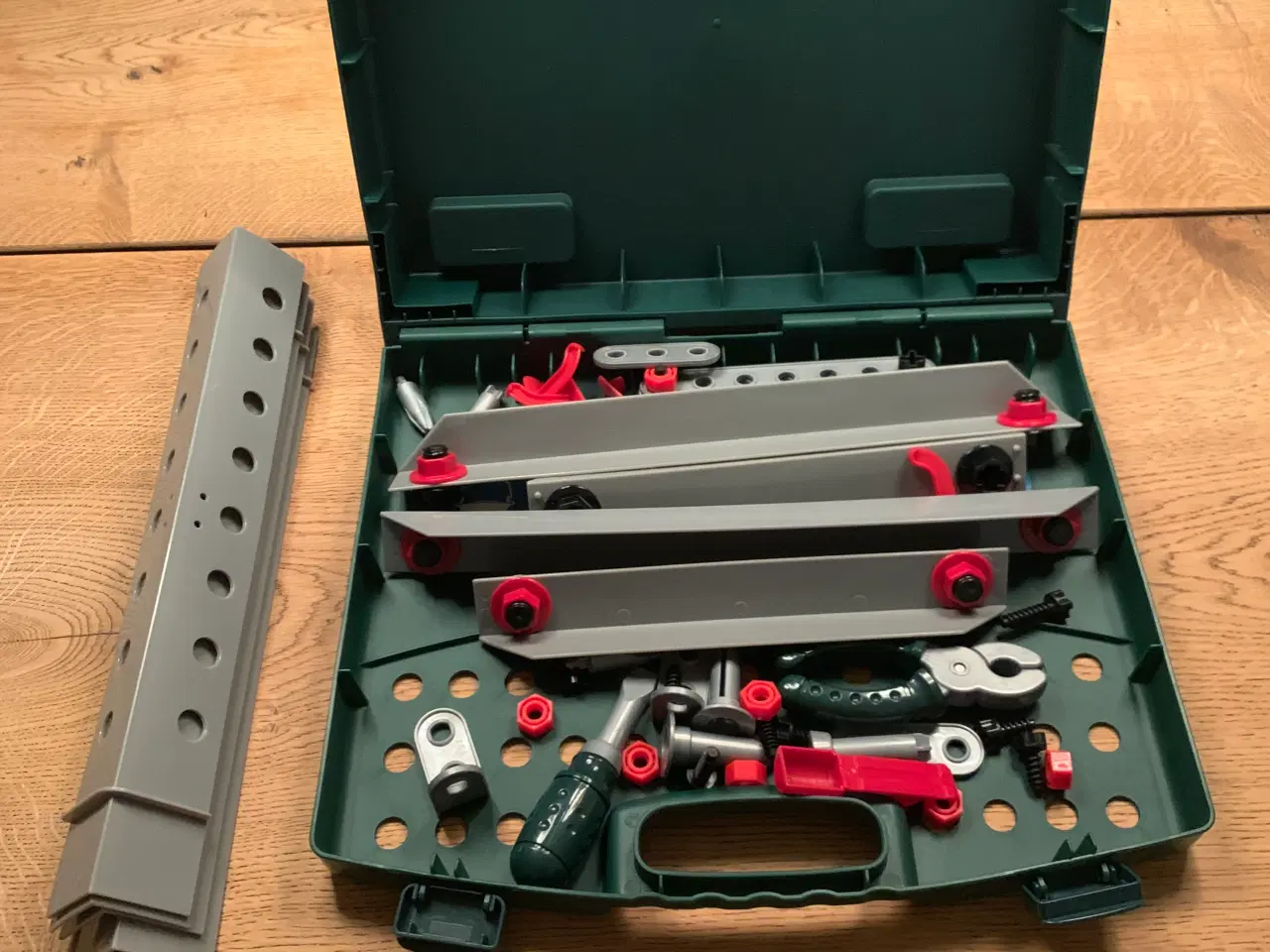 Billede 2 - Bosch legeværktøj