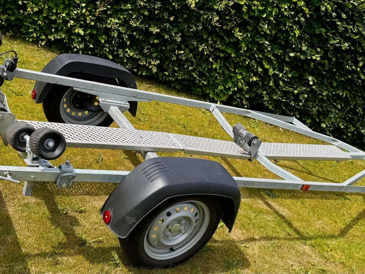 Billede 2 - Variant bådtrailer med plade som ny max kørt 500km