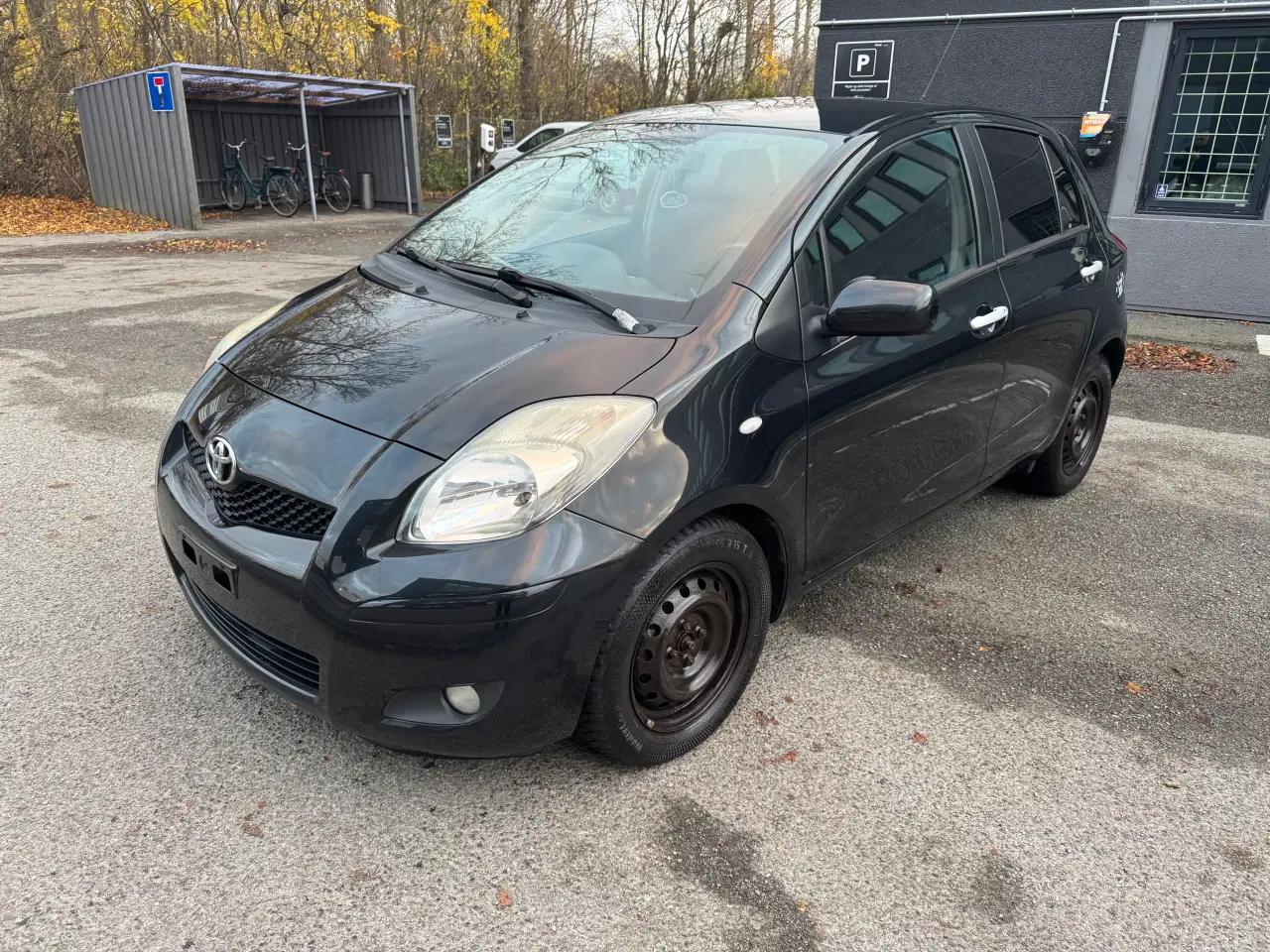 Billede 1 - Pæn Toyota Yaris