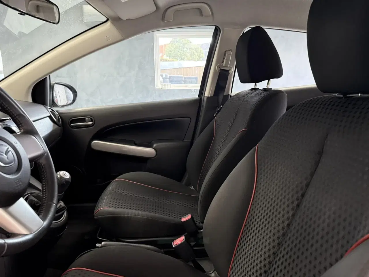 Billede 15 - Mazda 2 1,3 84HK 5d