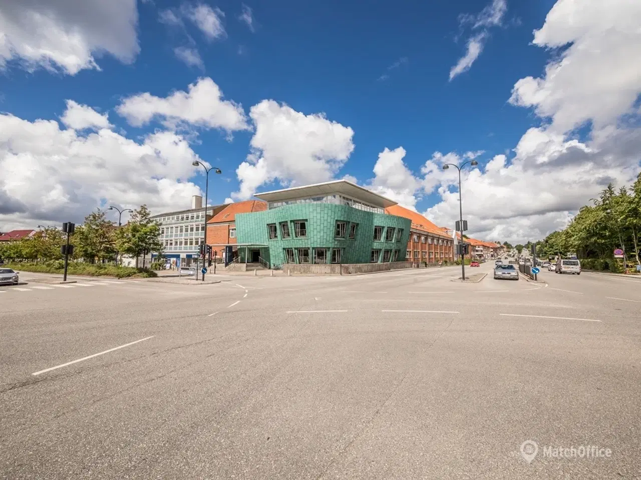 Billede 8 - Lyst og synligt butikslejemål midt i Holte